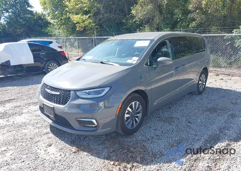 2022 Chrysler Pacifica Hybrid Touring L from USA, damaged, VIN 2C4RC1L75NR192476